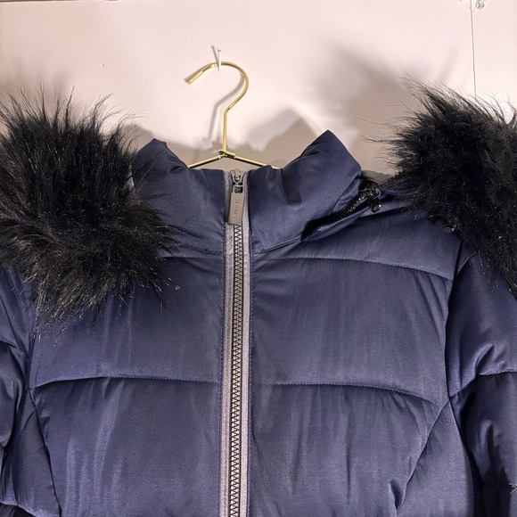 Womens TanJay Navy Puffer Coat with Faux Fur Trim, Sz S, great condition. - Picture 3 of 13